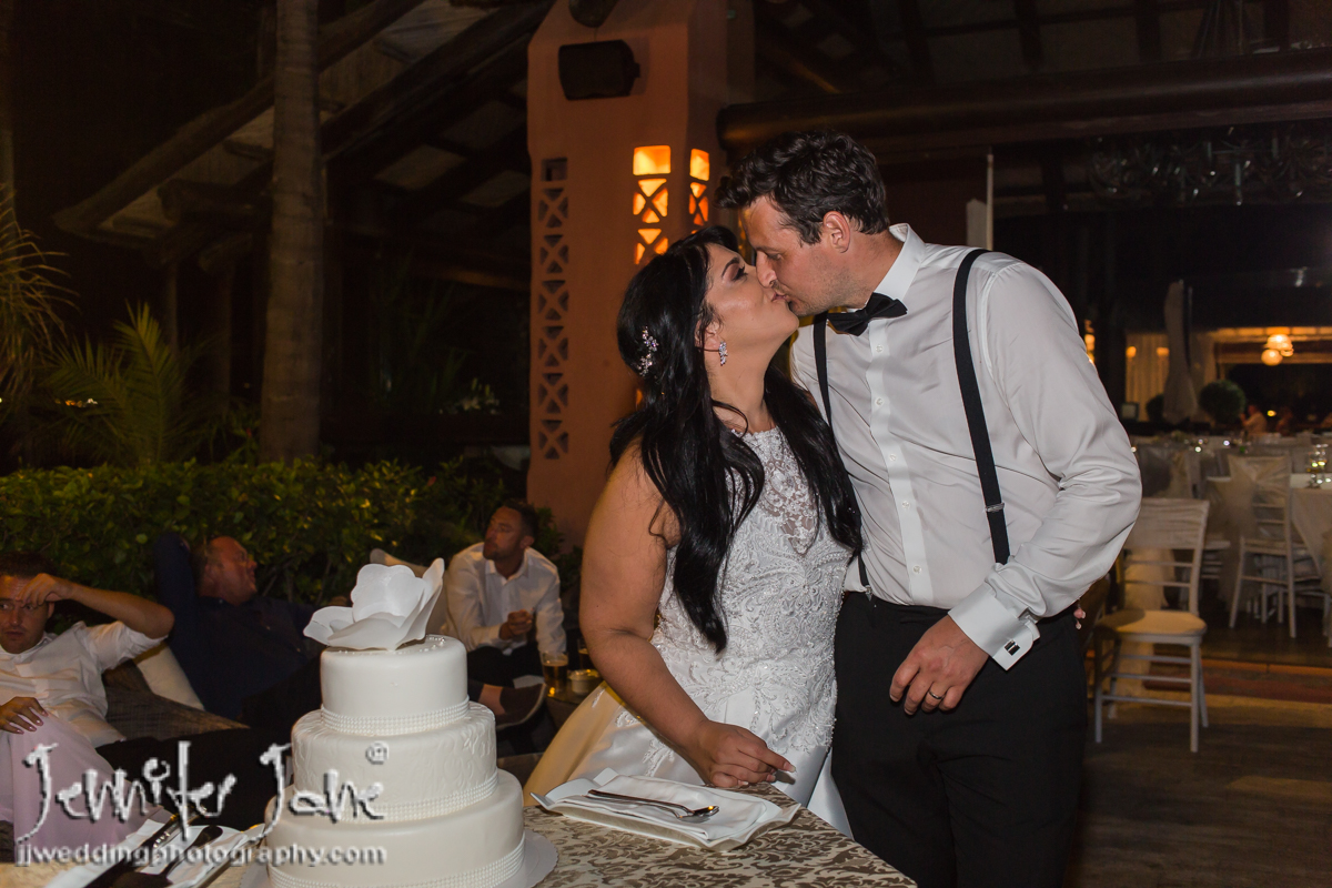 wedding photographers tikitano´s beach restaurant estepona marbella