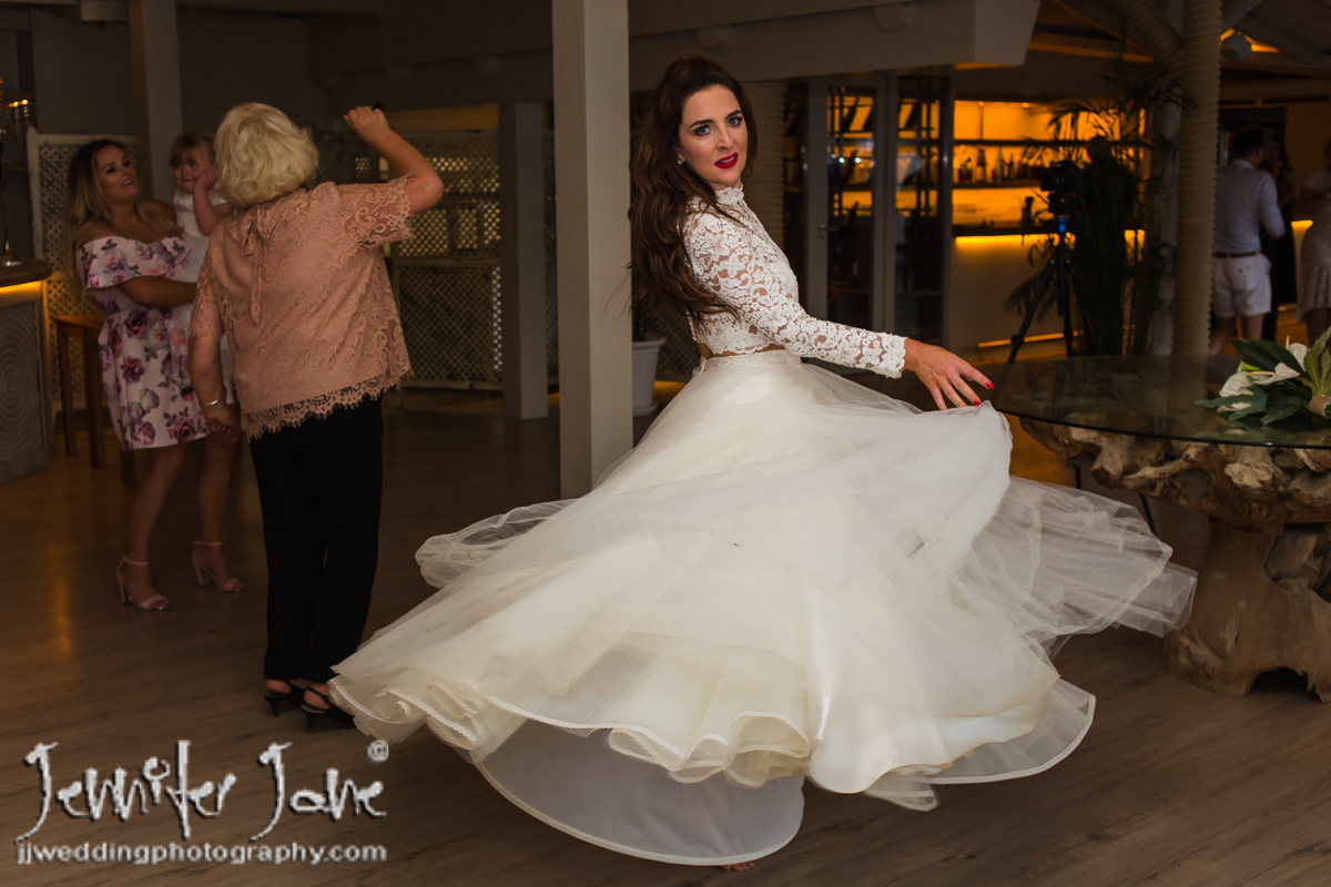 weddings for photographer for weddings at puente romano marbella