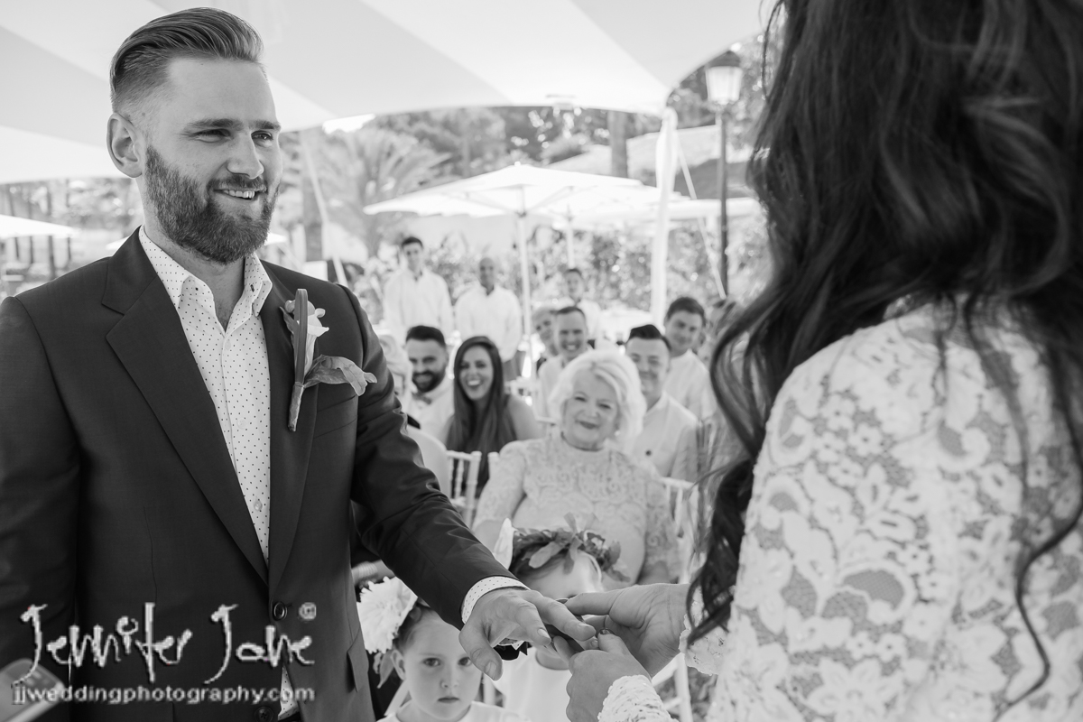 weddings for photographer for weddings at puente romano marbella