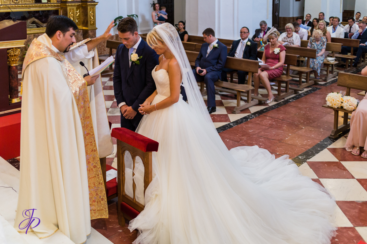 wedding_photographer_marbella_churches_jenniferjane.photography