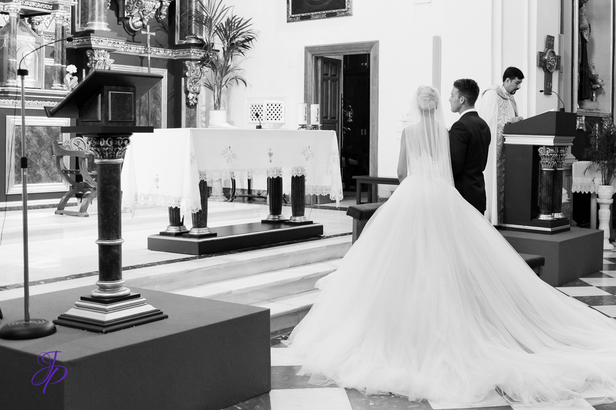 wedding_photographer_marbella_churches_jenniferjane.photography